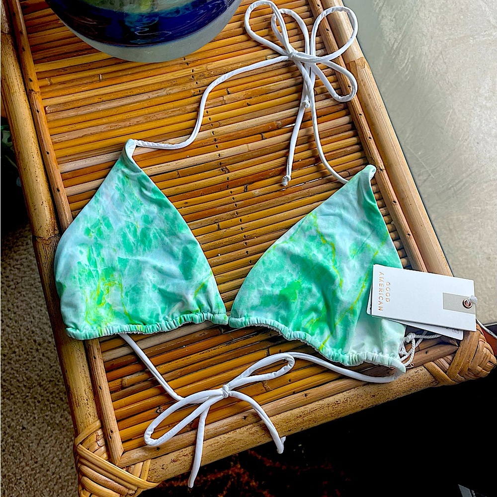 Good American Green Marble Reversible Triandle Top